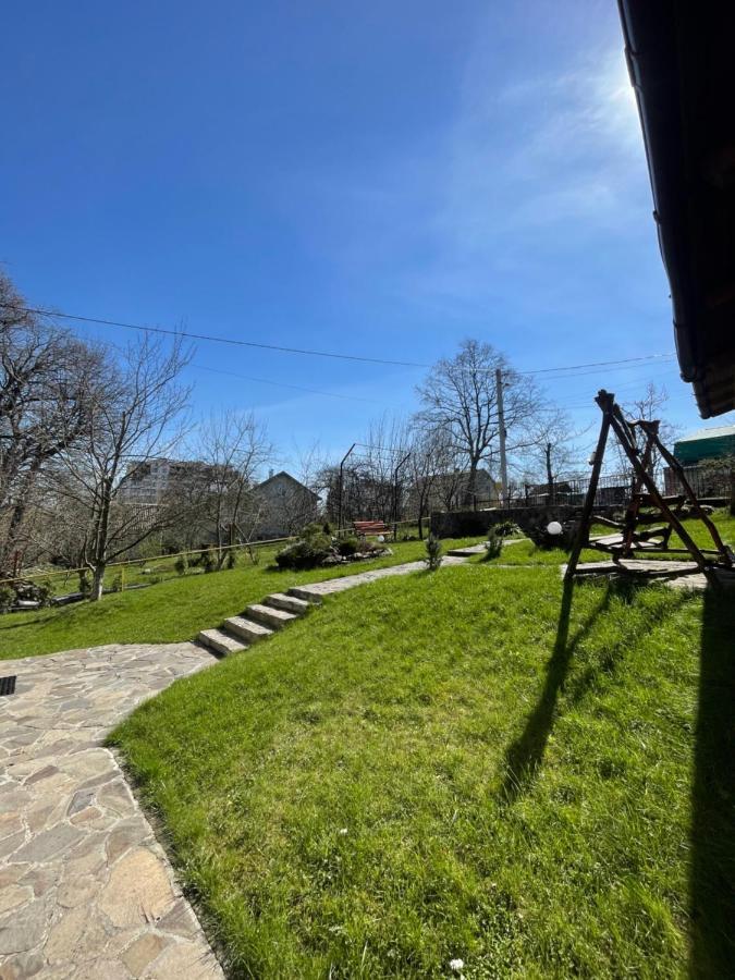 У Михайла Panzió Truszkavec Kültér fotó